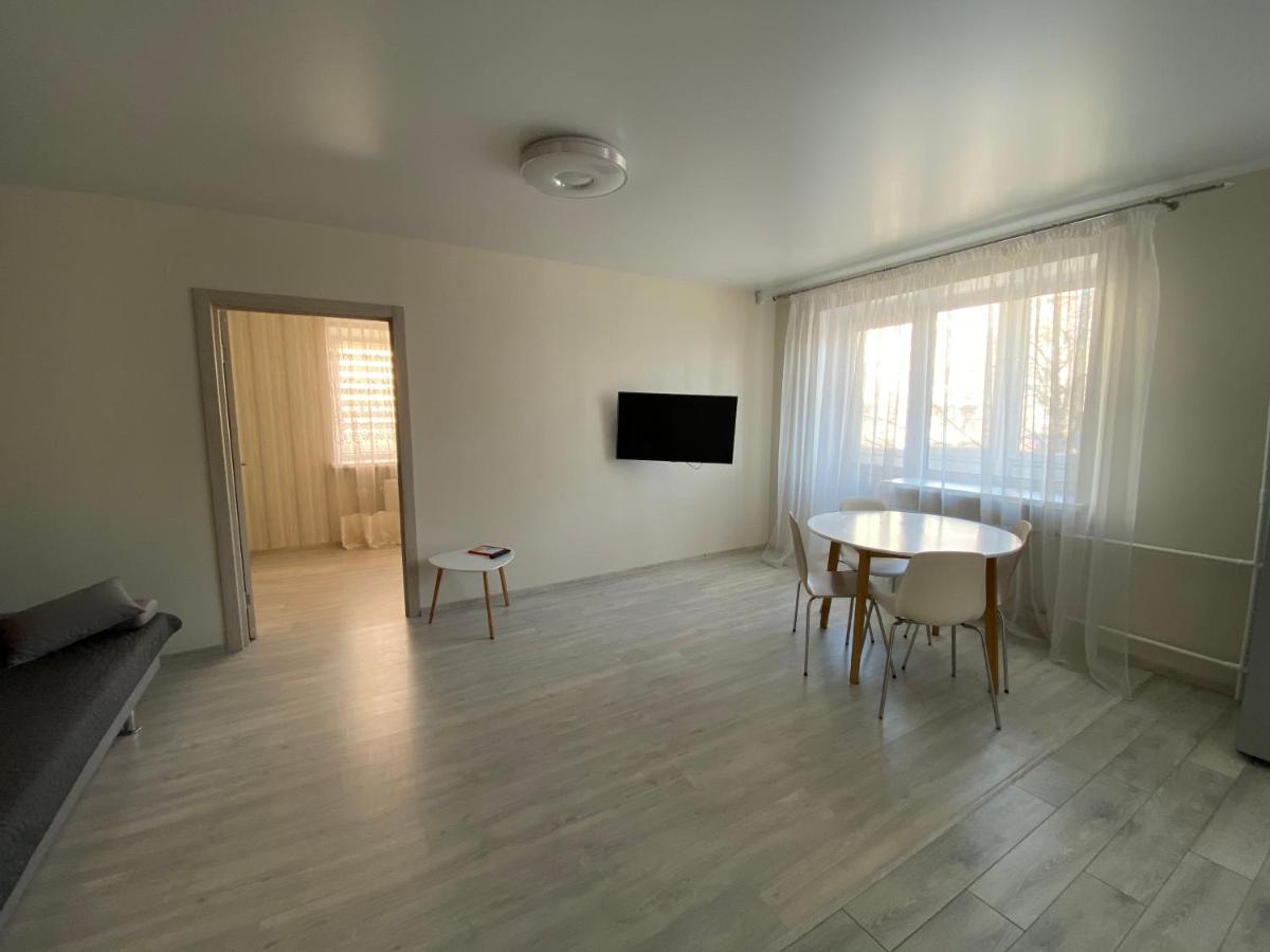 Cosy flat in the city centre Chernihiv Ngoại thất bức ảnh